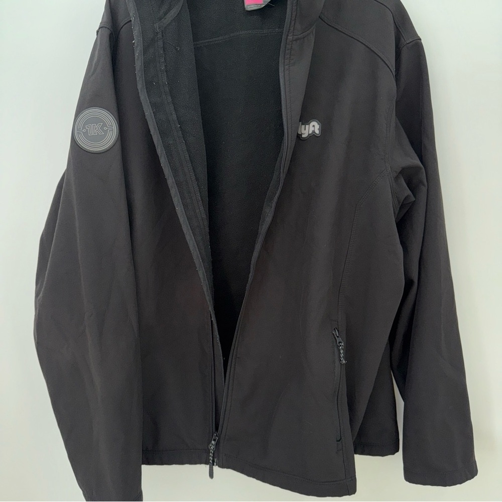 Lyft 1K Rides Softshell Jacket Men's 2XL Fleece Lined Black - Picture 8 of 12